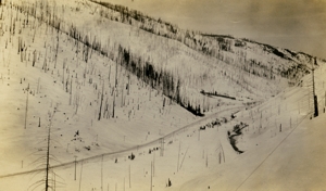Tunnel #19 in loop above Bryson.